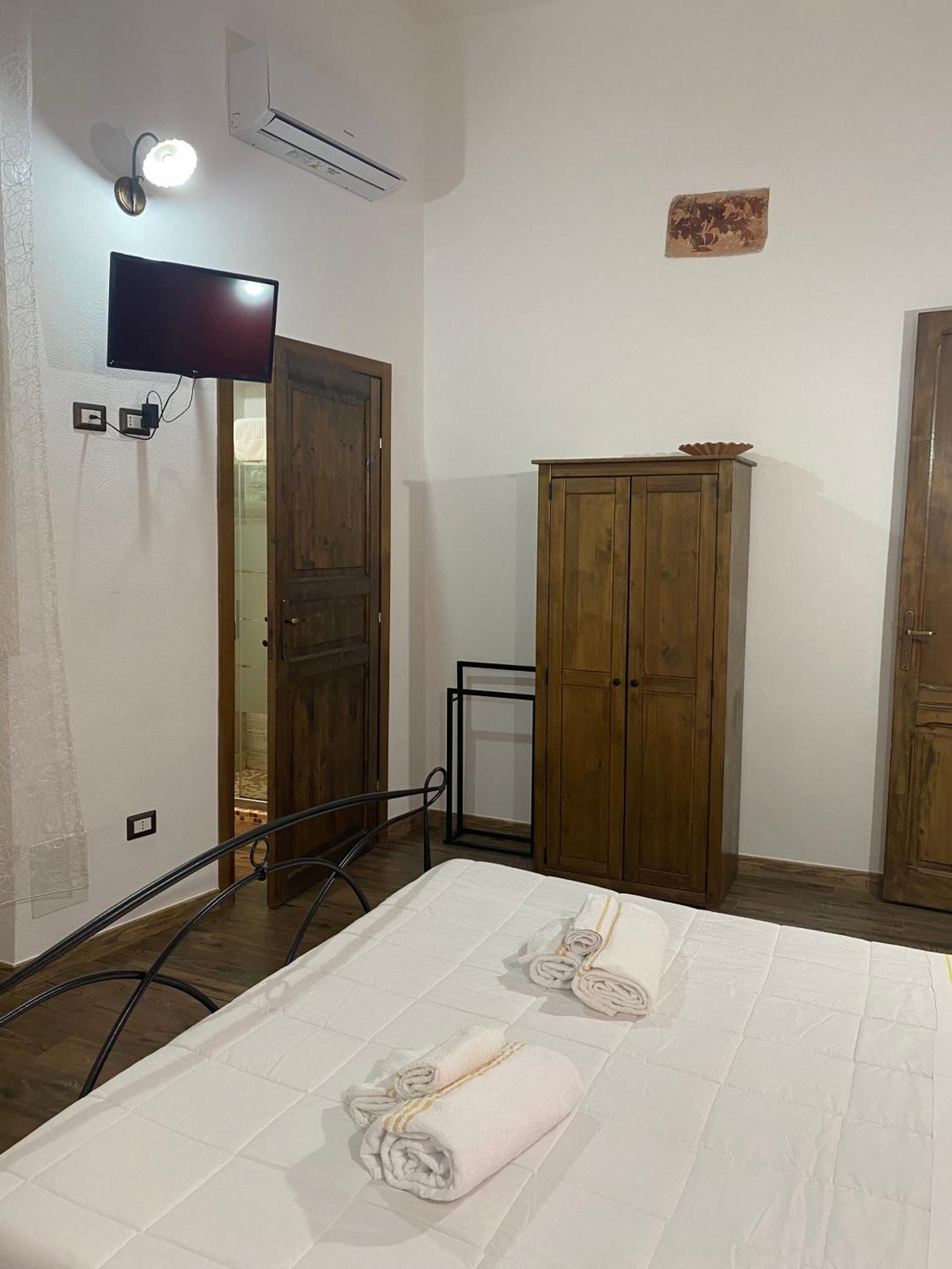 Dani'S House Hotel Cagliari Eksteriør billede